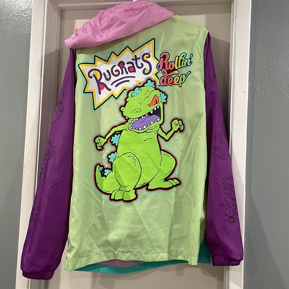 Windbreaker - Picture 2 of 7